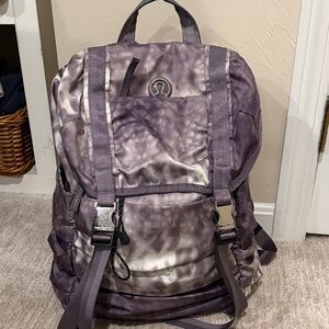 lululemon athletica Gray and Cream Backpack